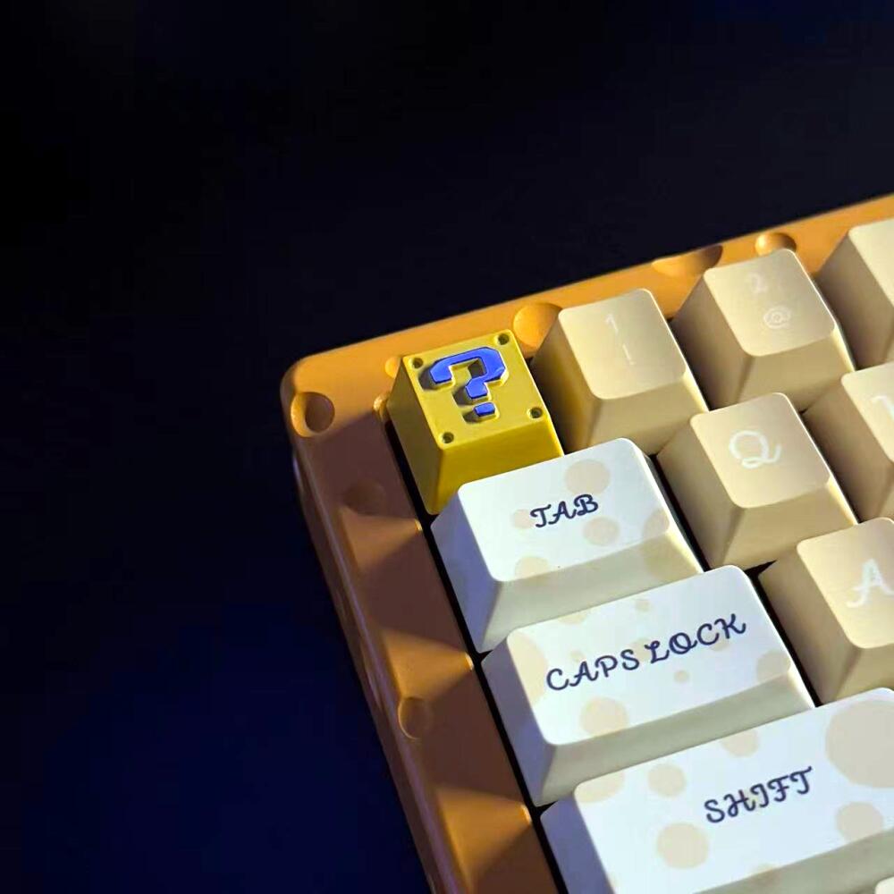 Capuchon de clavier en métal r - Gaming Accessories For Room avis et prix